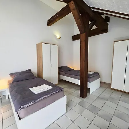 In Trebur-astheim Apartment